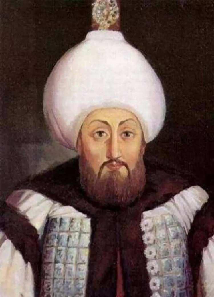 <p>Para basma işine oldukça meraklı olan III. Mustafa ise gerçek bir sikkezendi.</p>

<p>Talihe fazlasıyla inanan III. Mustafa, bu nedenle astrolojiyle de ilgilendi.</p>
