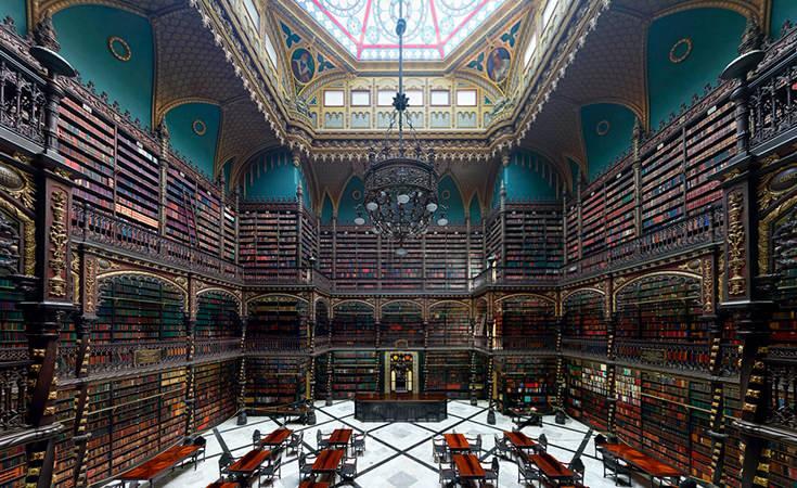 <p><strong>BRAZİLYA, ROYAL PORTUGUESE CABINET OF READING</strong></p>