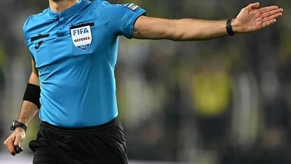 <p>Türkiye Futbol Federasyonu (TFF) tarafından açıklanan yabancı hakem kararı ardından Süper Lig 25. haftada oynanacak Galatasaray Fenerbahçe maçının hakemi Slavko Vincic oldu. </p>
