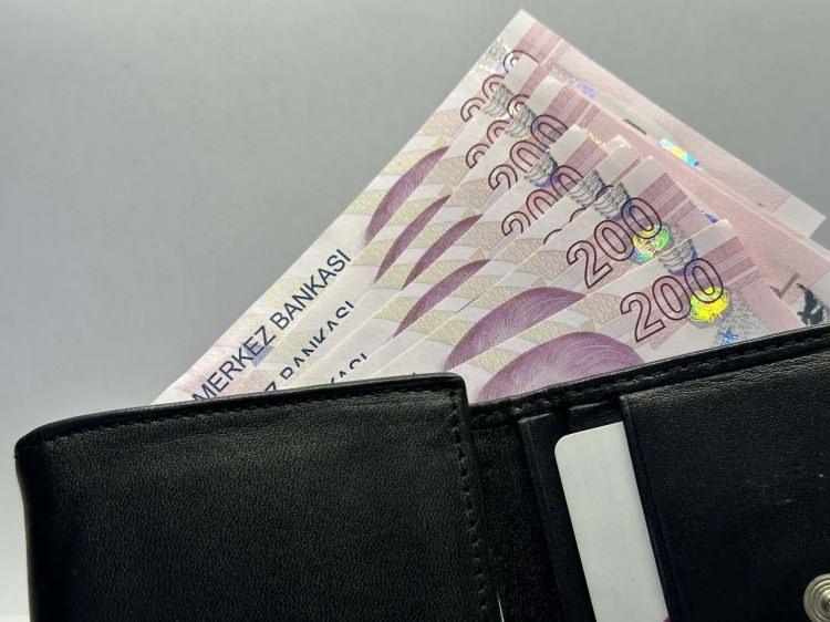 <p><strong>ING BANK-</strong></p>

<p>Şartsız 15 bin TL promosyon sunarken, ek kampanyalarla 20 bin TL’ye kadar çıkabiliyor.  </p>
