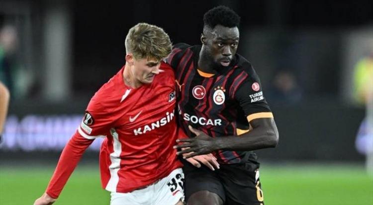 <p>* AZ Alkmaar | %92</p>
