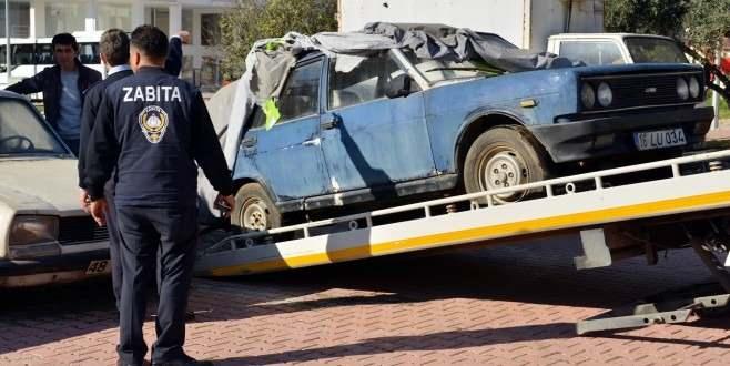 <p><strong>KONU NASIL GÜNDEME GELDİ?</strong></p>

<p>MHP Kayseri Milletvekili İsmail Özdemir geçtiğimiz günlerde Meclis'e bir kanun teklifi vermiş ve 25 yaş üstü araçların yenilenerek ekonomiye kazandırılması için, aracını hurdaya çıkaranlara yeni araçlarında Türkiye’de üretilmiş olmak kaydıyla ÖTV indirimi sunulmasını önermişti.</p>
