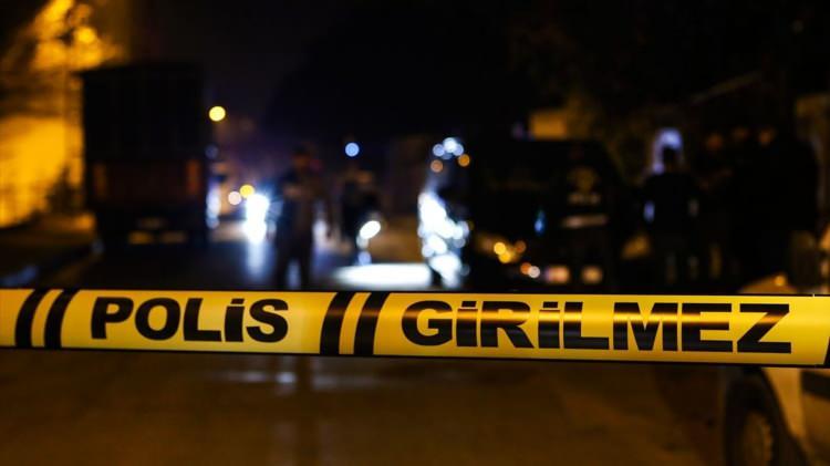 <p>Korkunç olay, Konya'nın Selçuklu ilçesindeki bir eğlence merkezinde meydana geldi. </p>