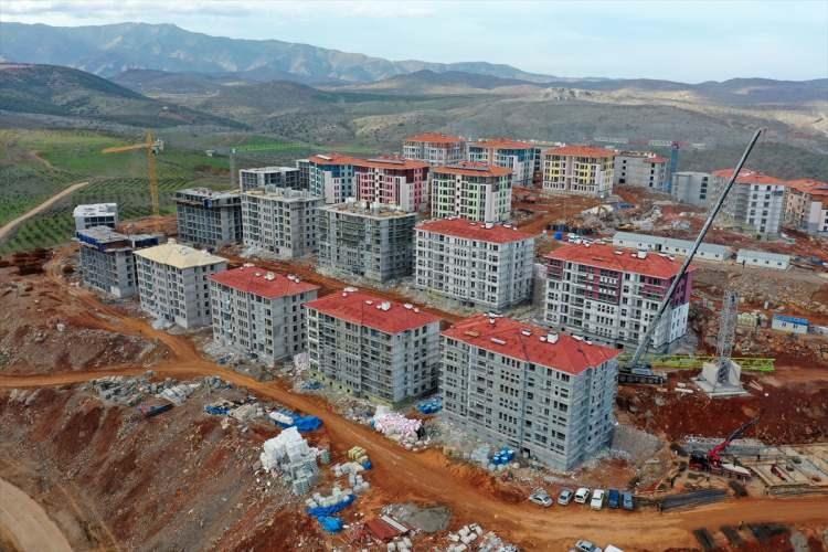 <p>Yaklaşık 4 bin 500 bağımsız bölümün satışa sunulacağı kampanyaya, 23 Mart'a kadar başvuru yapılabilecek.</p>

<p> </p>
