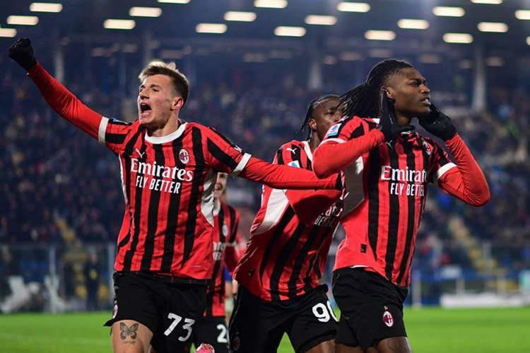 <p>20 - Milan: 78.000</p>