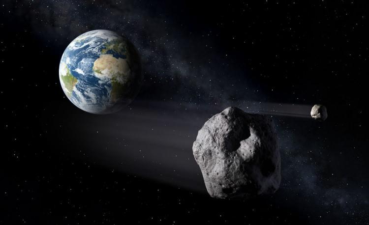 <p>NASA ve ESA, “2024 YR4” adlı asteroitin 2032 yılının Aralık ayında, %2 ihtimalle dünyaya çarpma riski olduğunu açıkladı. NASA Mühendisi asteroit için bir risk koridoru çizdi.</p>
