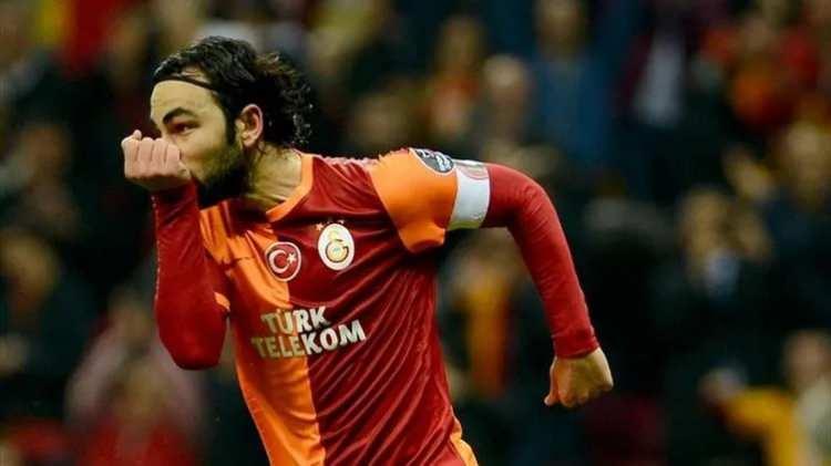 <p>* 16 Aralık 2012<br />
<br />
* Galatasaray - Fenerbahçe: 2-1<br />
<br />
* Selçuk İnan'ın frikik golü ile Galatasaray üç puanı hanesine yazdırdı.</p>