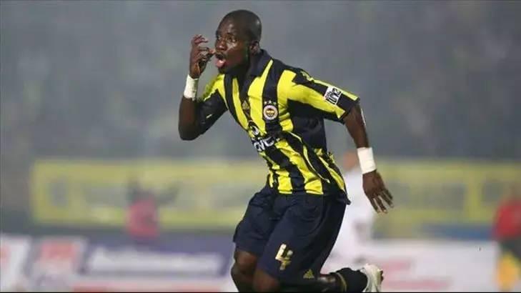<p>* 22 Nisan 2006<br />
<br />
* Fenerbahçe - Galatasaray: 4-0<br />
<br />
* Fenerbahçe Kadıköy'de farklı bir galibiyet elde etti.</p>