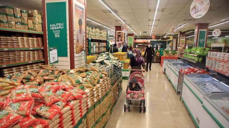 <p>Tarım Kredi'nin kendi markalı sütü 27.50 TL'den, 2.5 kilogramlık yoğurdu 79.90 TL'den.</p>

<p> </p>
