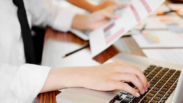 <p><strong>BAŞVURU ŞARTLARI NELERDİR?</strong></p>
<p> </p>
<p><strong>İŞKUR üzerinde yayımlanmış olan işçi personel alımları için adayların ilgili pozisyonlara başvuru yapabilmeleri için bazı nitelikleri sağlıyor olmaları gerekmektedir. Bu kapsamda genel olarak;</strong></p>