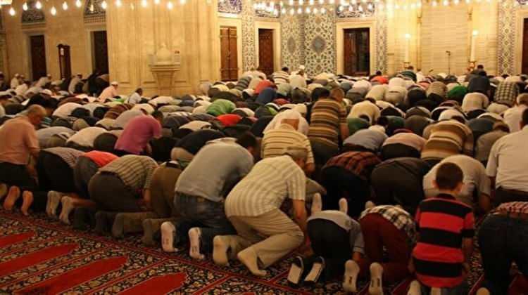 İl il teravih namazı saatleri! İstanbul, Ankara ve 81 ilde namaz vakitleri