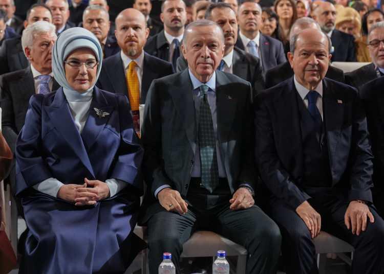 <p>Sevan Sıvacıoğlu, Sevilay Tuncer, Seyithan İzsiz, Temel Başalan, Türk İslam Karakoç, Umut Arman Sonay, Ünal Karaman, Veli Arslan, Yusuf Ziya Yılmaz, Zafer Sırakaya, Zakir Avşar ve Ziya Serdar Kılıç."</p>
