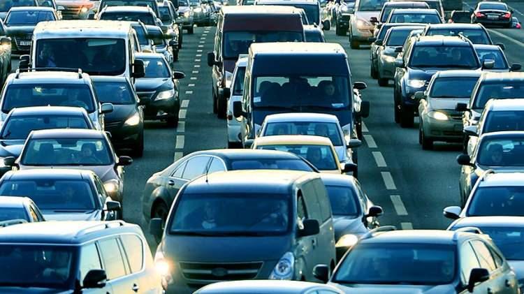 <p>Rapora göre, ortalama bir benzinli araç 48.000 kilometre sonunda değerinin yüzde 38'ini kaybederken, elektrikli araçlarda bu oran yalnızca yüzde 26 oldu.</p>

<p> </p>
