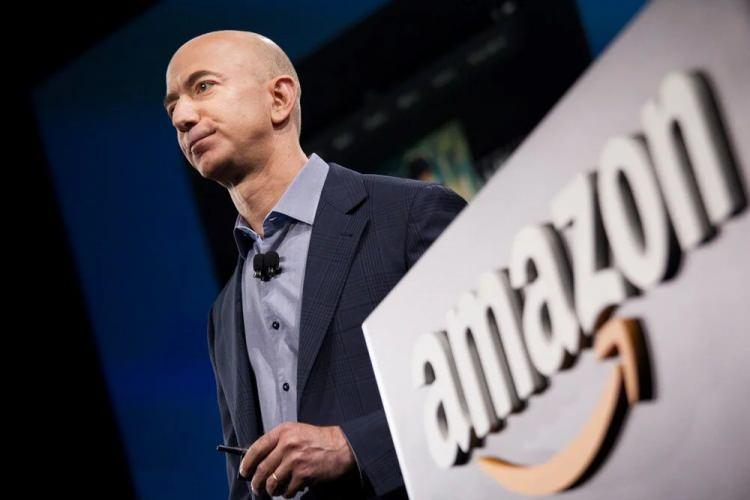 <p>Amazon’un kurucusu Jeff Bezos ise 237 milyar dolarlık servetiyle üçüncü sıraya yerleşti. Her iki milyarder de teknoloji sektörü üzerinden büyük bir servet birikimine sahip.</p>
