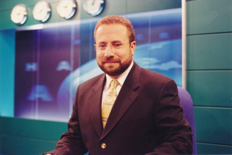 <p>1999-2000 </p>

<p> </p>

<p>KANAL7 GENEL YAYIN YÖNETMENİ ZAHİD AKMAN</p>
