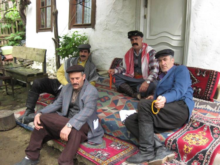 <p>2010 </p>

<p> </p>

<p>SET EKİBİ </p>
