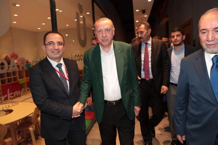 <p>2019 </p>

<p> </p>

<p>CUMHURBAŞKANI RECEP TAYYİP ERDOĞAN VE HABER7.COM GENEL YAYIN YÖNETMENİ OSMAN ATEŞLİ </p>
