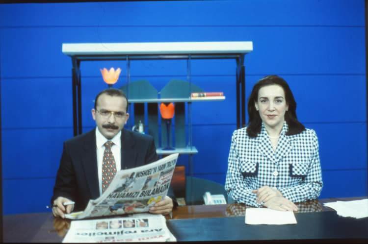 <p>1995</p>
<p> </p>
<p><br />
DÜNDEN YARINA </p>