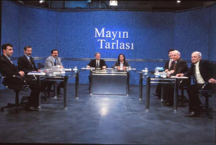 <p>1996 </p>

<p><br />
MAYIN TARLASI </p>
