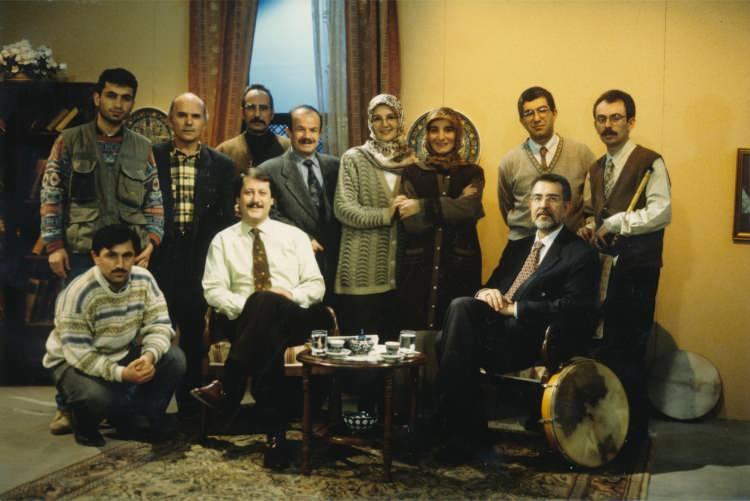 <p>1996 </p>
<p><br />
ŞARKILAR SENİ SÖYLER PROGRAMI</p>