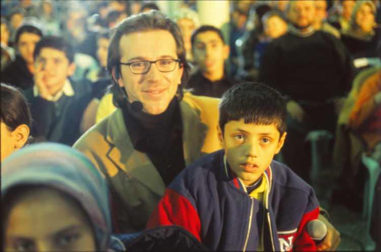 <p>1998 </p>

<p><br />
UĞUR ARSLAN DENİZ FENERİ </p>
