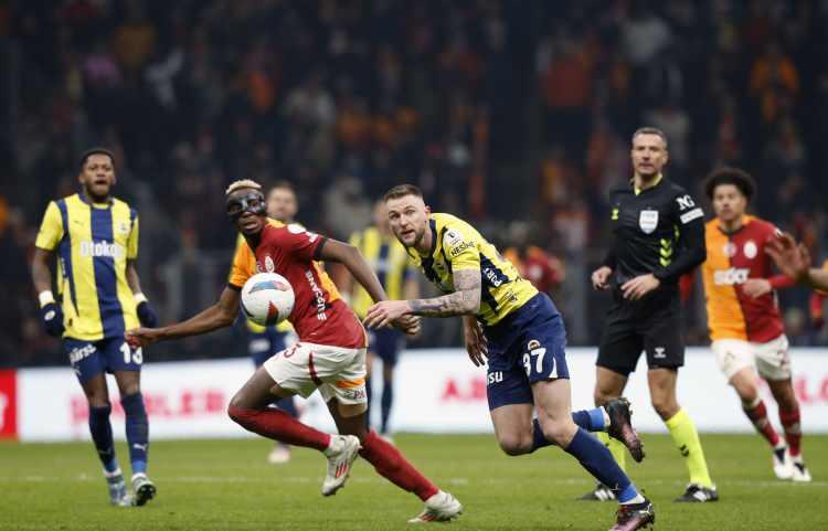 <p>İŞTE YAPAY ZEKAYA GÖRE ŞAMPİYON</p>