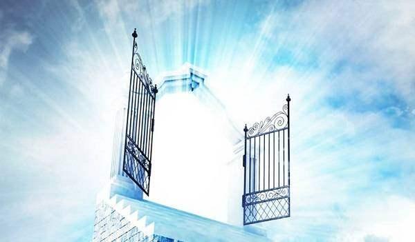 <p><span style="color:#B22222"><strong>REYYAN KAPISI&nbsp;</strong></span></p>

<p>&nbsp;</p>

<p>Y&uuml;ce Allah, Oru&ccedil; tutan kulları i&ccedil;in Cennette &ouml;zel bir kapı tahsis etmiştir. Cennetin sekiz kapısından bir tanesi, oru&ccedil; tutan M&uuml;sl&uuml;manlara i&ccedil;in ayrılmıştır.</p>

<p>"Cennette Reyy&acirc;n denilen bir kapı vardır. Kıyamet g&uuml;n&uuml; Oru&ccedil; tutanlar o kapıdan &ccedil;ağırılacaklardır. Kim oru&ccedil; tutanlardan ise o kapıdan cennete girecektir. Kim de o kapıdan girerse ebedi olarak susuzluk &ccedil;ekmeyecektir." (Buhari, Savm.4)</p>
