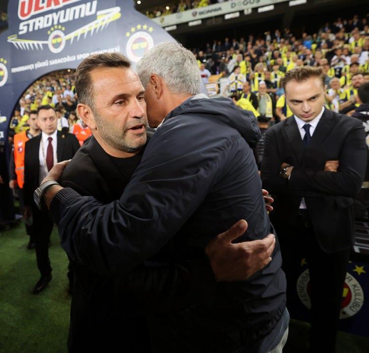 <p><strong>"Okan Buruk'un da Jose Mourinho'nun da söylediği gibi sezonun maçı. Ligin kaderini belirleyecek, Fenerbahçe açısından ya tamam ya devam, mutlaka kazanması gereken maç."</strong></p>