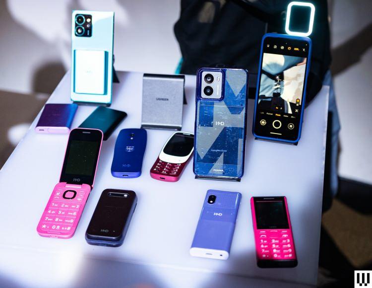 <p><span style="color:#B22222"><strong>HMD TARAFINDAN GENÇLER İÇİN ÜRETİLMİŞ BİR AKILLI TELEFON | </strong></span><strong>HMD FUSİON X1</strong></p>
<p> </p>
<p> X1, sosyal medya ve internette gezinme sınırlamaları, güvenli bölgelerle sürekli konum takibi, acil SOS araması, önceden onaylanmış kişiler, düşük pil uyarıları ve ebeveynler için uzaktan cihaz erişimi dahil olmak üzere Xplora'nın saatlerindeki ve daha fazlasındaki birçok özellik ile donatılmıştır. </p>