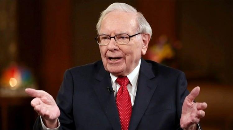 <p><span style="color:#B22222"><strong>6. WARREN BUFFETT</strong></span></p>

<p> </p>

<p>Net serveti: 161.1 milyar dolar</p>

<p>Servetinin kaynağı: Berkshire Hathaway</p>
