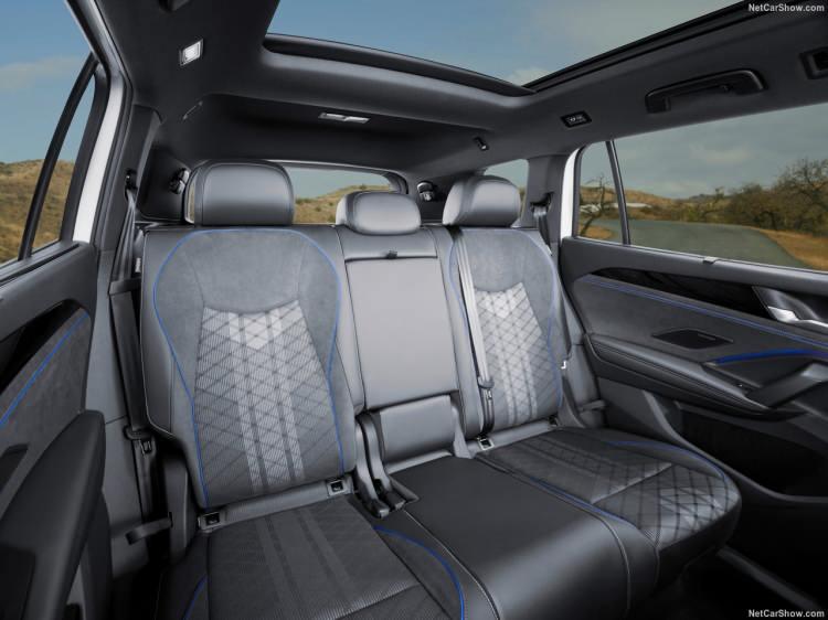 <p>Volkswagen, yeni Tayron’u hafif hibrit (eTSI), iki plug-in hibrit (eHybrid), bir turboşarjlı benzinli motor (TSI) ve bir turboşarjlı dizel motor (TDI) versiyonlarıyla sunuyor.</p>
