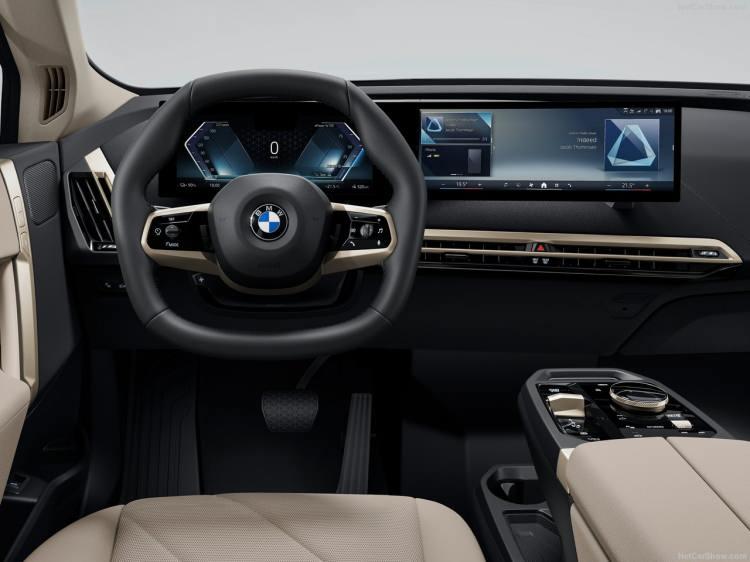 <p>BMW’nin ConnectedDrive teknolojisi, Yeni BMW iX modelinde kullanımda.</p>
