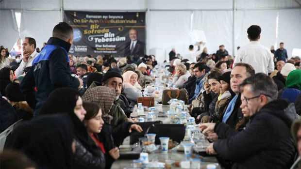 <p><strong>İSTANBUL İFTAR ÇADIR YERLERİ 2025</strong></p>
<p> </p>