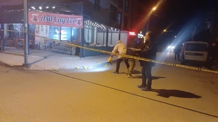 <p><strong>2 KİŞİ ÖLDÜ, 5 YARALI</strong></p>
<p>Saldırıda 2 kişi hayatını kaybetti, 5 kişi yaralandı.</p>