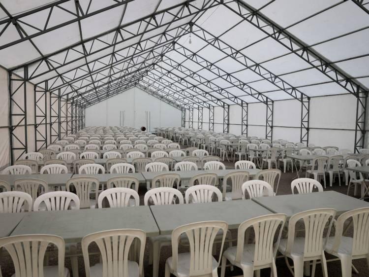 <p><strong>PENDİK İFTAR ÇADIRI</strong></p>
<p>Pendik Belediyesi ise bu ramazan döneminde 10 farklı noktada iftar yemeği dağıtmayı planlıyor.</p>