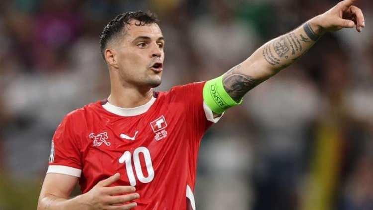 <p><span style="color:#B22222"><strong>GRANIT XHAKA</strong></span></p>