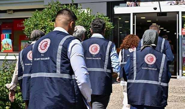 <p>KURŞUN TESPİT EDİLDİ</p>
<p> </p>
<p>GÜBİS üzerinden toplatılma nedeni dair yapılan açıklamada ise, “Ekoteks Laboratuvar Ve Gözetim Hizmetleri A.Ş.Nin Test Raporuna Göre Kimyasalların Kaydı, Değerlendirilmesi, İzni Ve Kısıtlanması Hakkında Yönetmelik Kapsamında Yapılan Analizde Ekoloji Testleri Kurşun (Pb) Kısmından Kalır Sonuç Almıştır.” ifadeleri kullanıldı.</p>
<p> </p>
<p> </p>