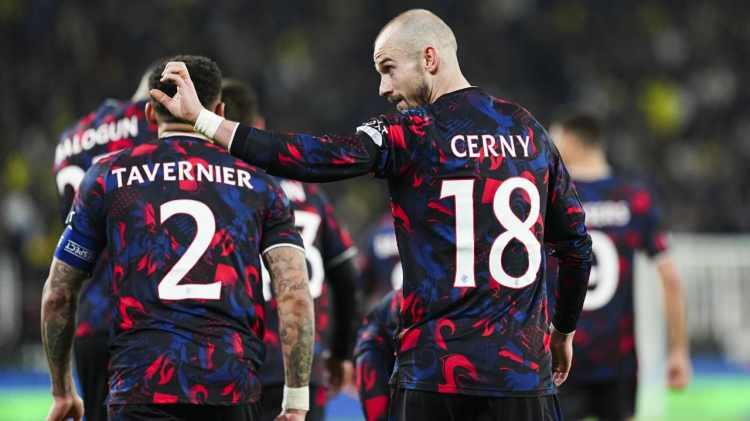 <p><strong>"CERNY, MOURİNHO'YU NAKAVT ETTİ"</strong></p>