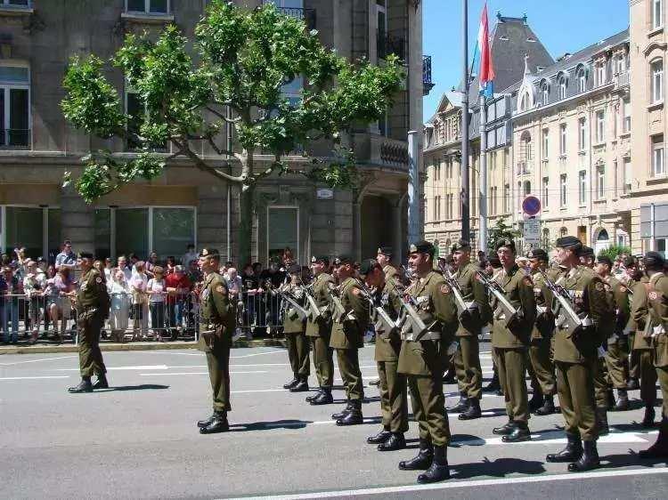 <p><span style="color:inherit">132- LÜKSEMBURG</span></p>
<p> </p>