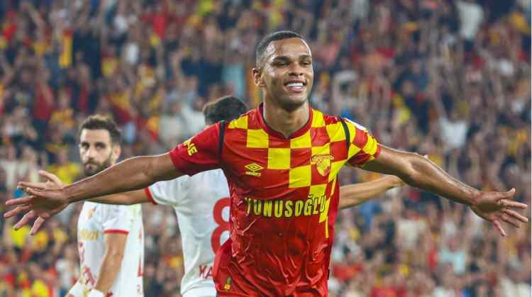 <p>Juan - Göztepe - 7 gol</p>
