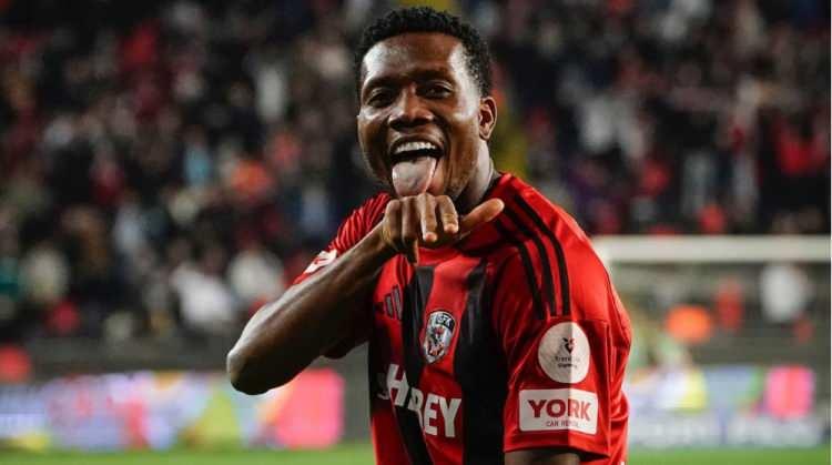 <p>Okereke - Gaziantep FK - 7 gol</p>