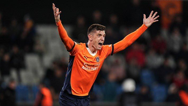 <p>Krzysztof Piatek - Başakşehir - 18 gol</p>