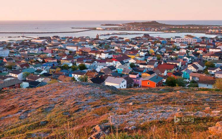 <p><strong><span style="color:#B22222">27)  SAINT PIERRE VE MIQUELON </span> |  15.77</strong></p>

<p> </p>

<p>|  Atlas Okyanusu ülkesi</p>
