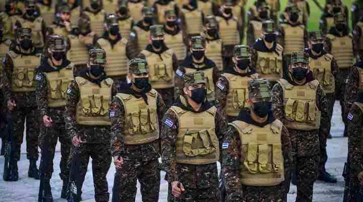 <p>92 - EL SALVADOR</p>
