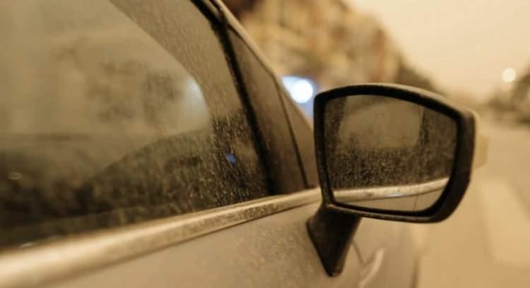 <p><span style="color:#B22222"><strong>YURT GENELİNDE HAVA DURUMU</strong></span></p>

<p>&nbsp;</p>

<p>Yurtta bug&uuml;nden itibaren sıcaklıklar daha da y&uuml;kseliyor.</p>

<p>Gelen &ccedil;&ouml;l tozları nedeniyle bir&ccedil;ok kentte g&ouml;ky&uuml;z&uuml; puslu ve sarımtrak renkte g&ouml;z&uuml;kecek.</p>

<p>Marmara'da sıcaklık y&uuml;ksek ama kuvvetli lodos hakim.</p>

<p>İstanbul, Bursa ve İzmir'de lodos hafta boyu kuvvetli olduğundan akşamları biraz &uuml;ş&uuml;t&uuml;yor.</p>
