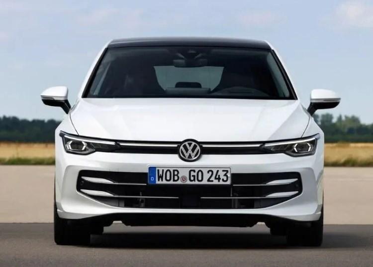 <p><strong>VOLKSWAGEN-</strong></p>

<p> </p>

<p>Golf 1.5 TSI 116 PS Manuel Impression</p>

<p> </p>

<p>- 1.585.200 TL</p>
