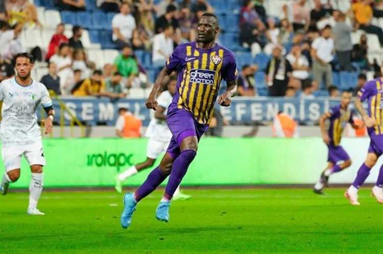<p>7- Mame Thiam | 12 gol<br />
<br />
* Eyüpspor</p>
