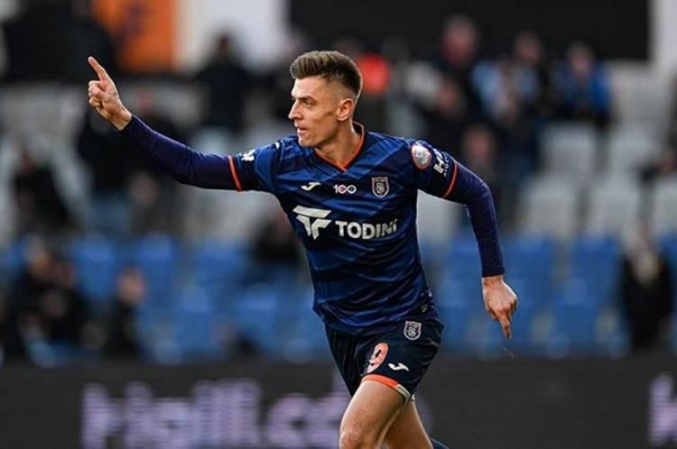 <p>1- Krzysztof Piatek | 18 gol<br />
<br />
* Başakşehir</p>
