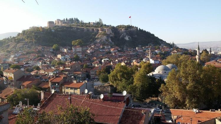 <p>Kütahya (Ege)</p>

<p>2022: 580 bin 701</p>

<p>2023: 575 bin 674<br />
<br />
2024: 571 bin 078</p>

<p>Fark: -4 bin 596</p>
