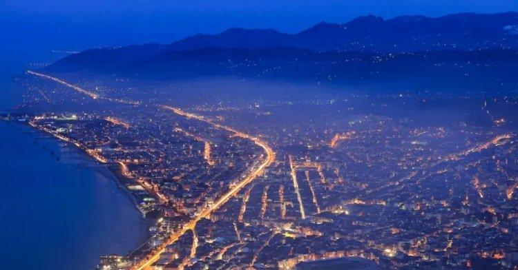 <p>Ordu (Karadeniz)</p>

<p>2022: 763 bin 190</p>

<p>2023: 775 bin 800<br />
<br />
2024: 770 bin 711</p>

<p>Fark: -5 bin 089</p>
